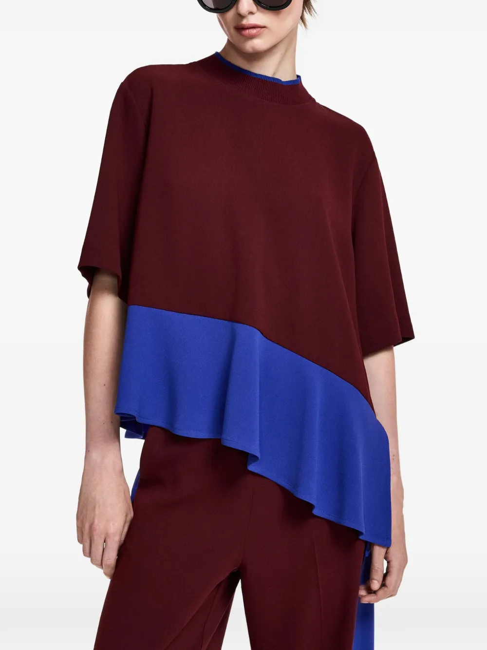 Essentiel Antwerp Asymmetrische top met colourblocking Rood