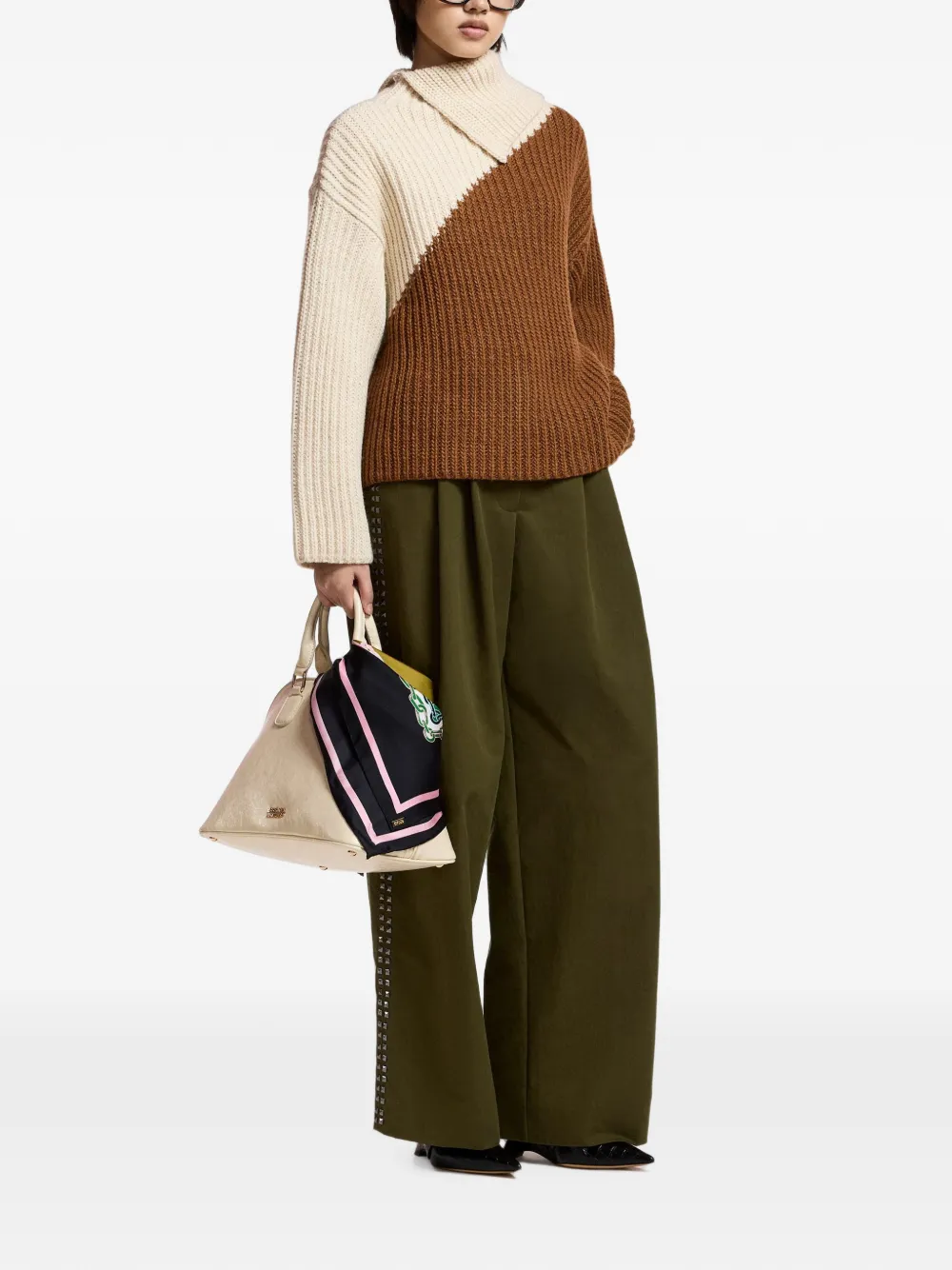 Essentiel Antwerp Kolorama trui met oversized kraag Bruin