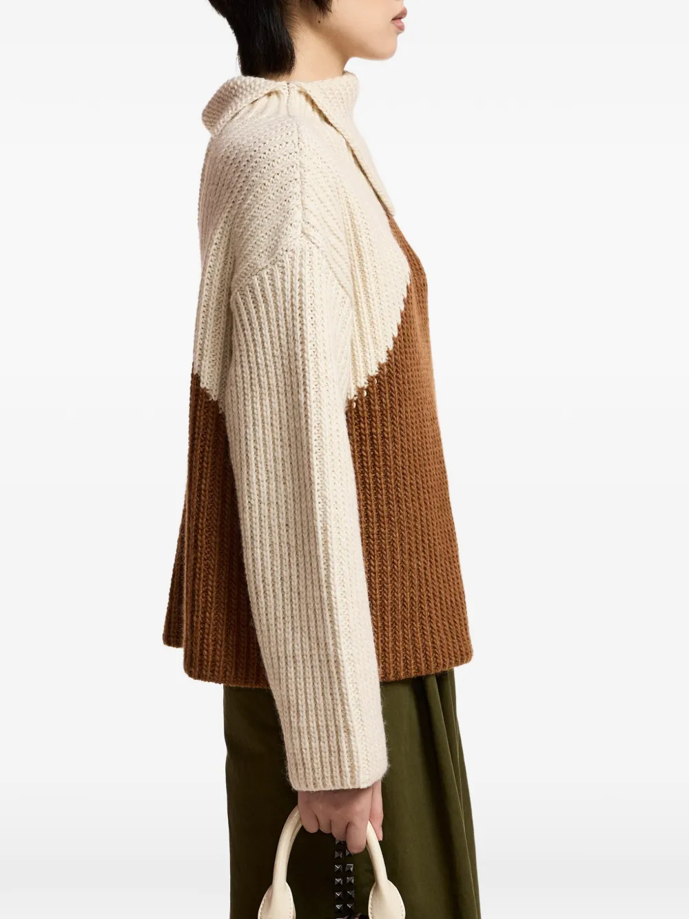 Essentiel Antwerp Kolorama trui met oversized kraag Bruin