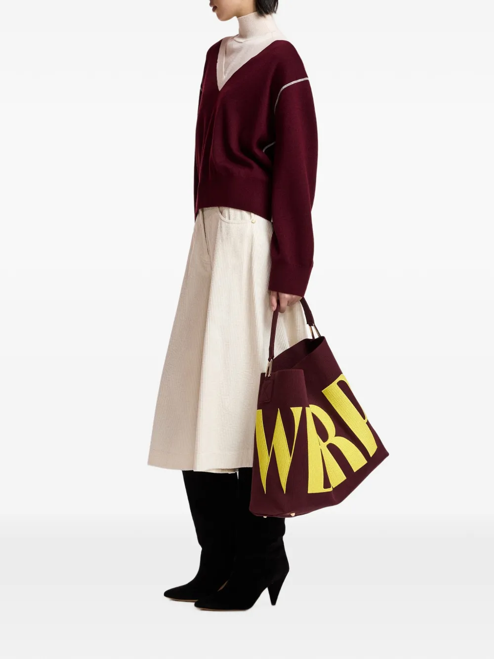 Essentiel Antwerp T-shirt met contrasterende afwerking en V-hals Rood
