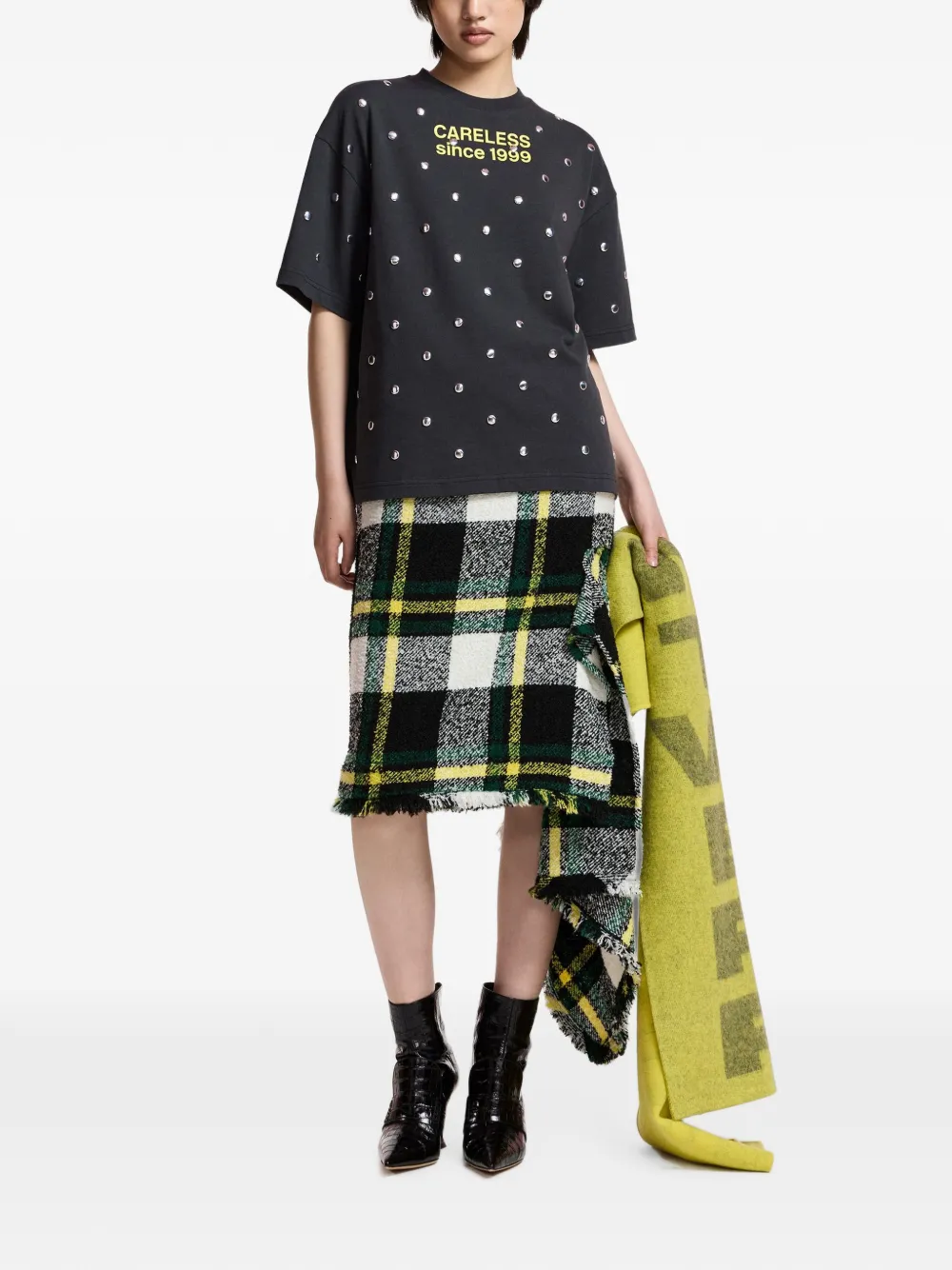 Essentiel Antwerp Kourse T-shirt verfraaid met studs Zwart