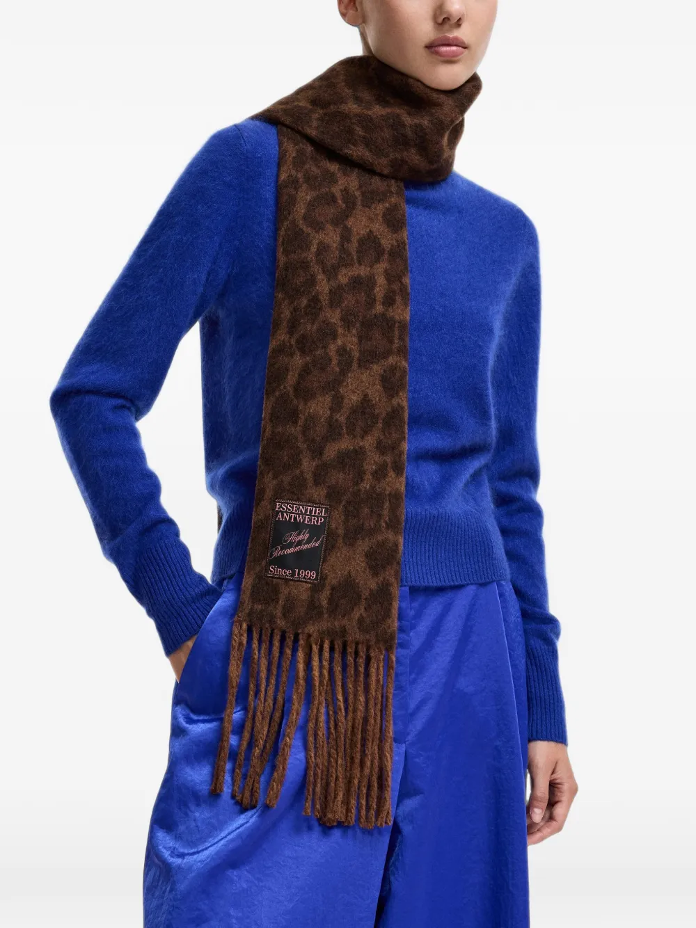 Essentiel Antwerp Sjaal met luipaardprint Bruin