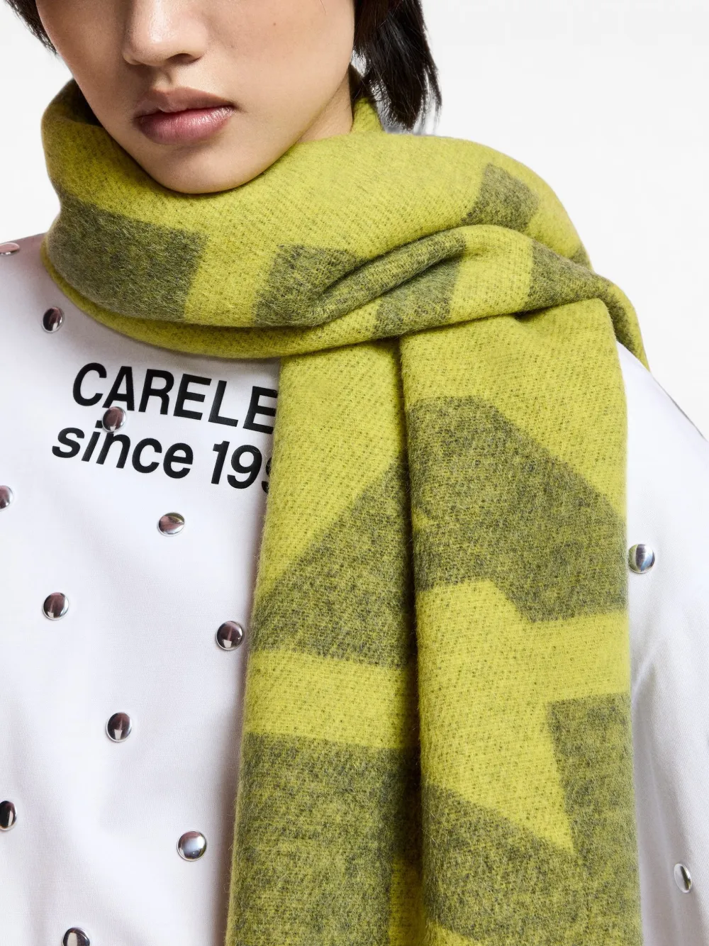 Essentiel Antwerp Krisis gebreide sjaal met logo-jacquard Geel