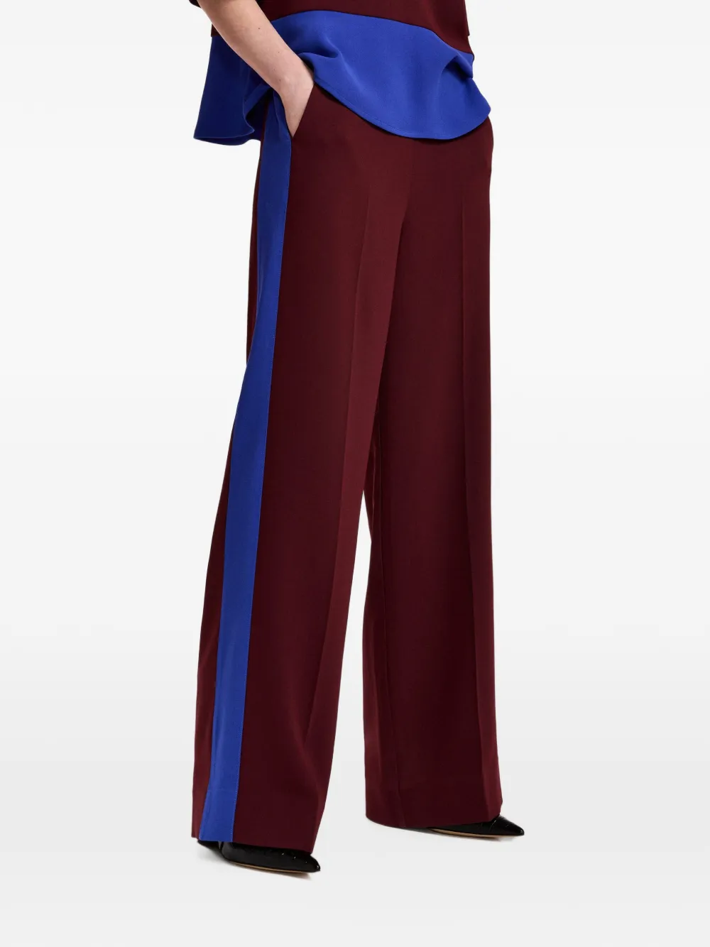 Essentiel Antwerp Karmic broek met zijstreep Rood
