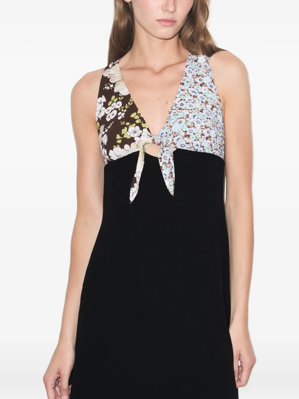 Tory Burch Crêpe jurk met gestrikte achterkant Zwart