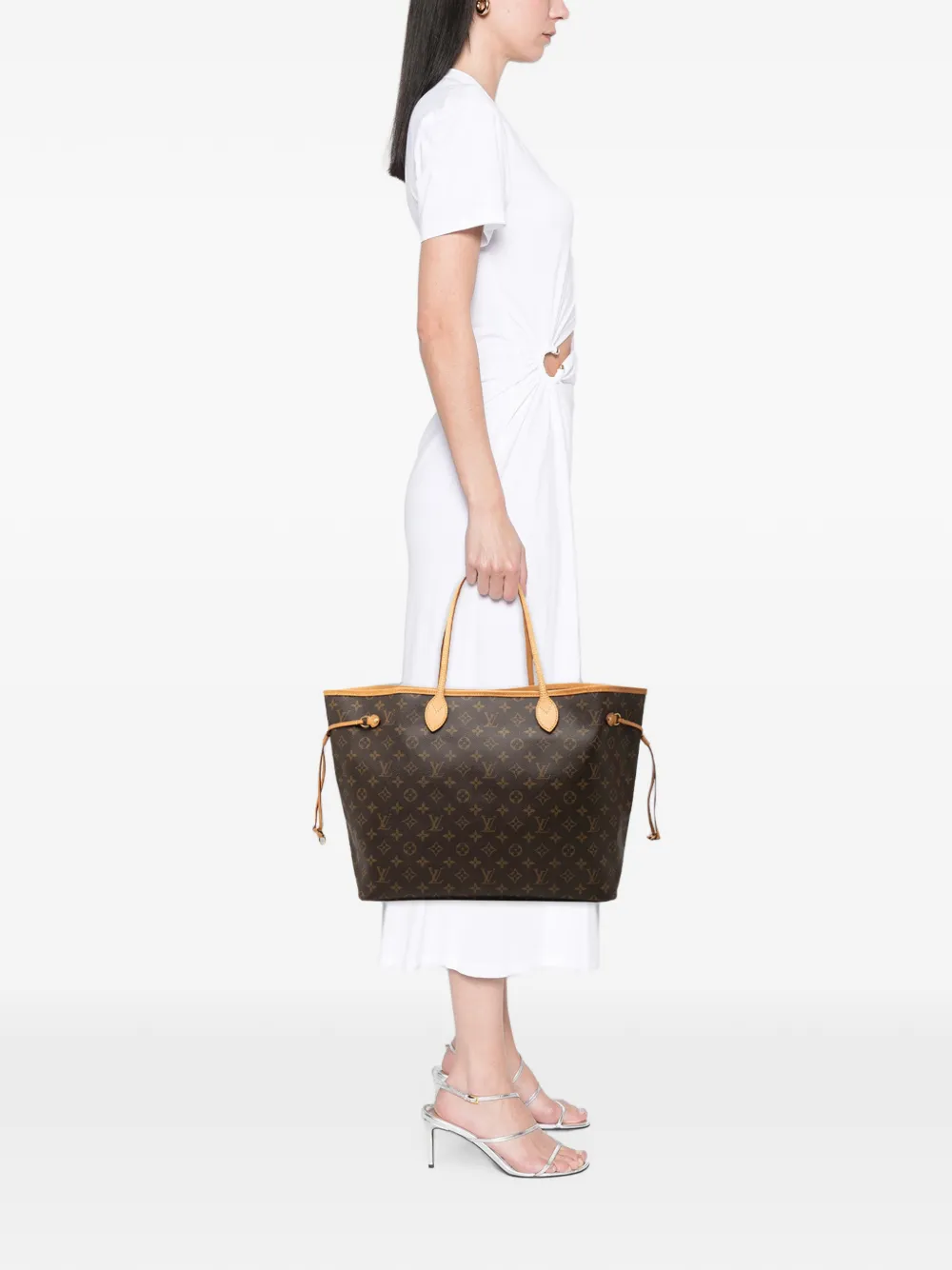 Pre-owned Louis Vuitton 2015 Monogram Neverfull Gm Tote Bag In Brown