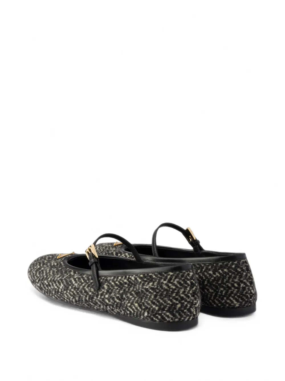 Prada Triangle-appliqué ballerinas Zwart