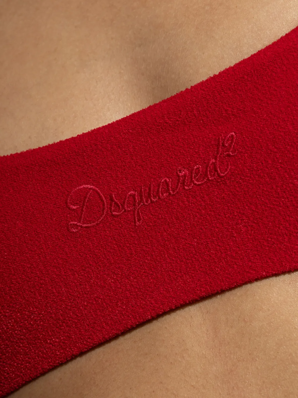 DSQUARED2 Bikinitop met geborduurd logo en diepe ronde hals Rood