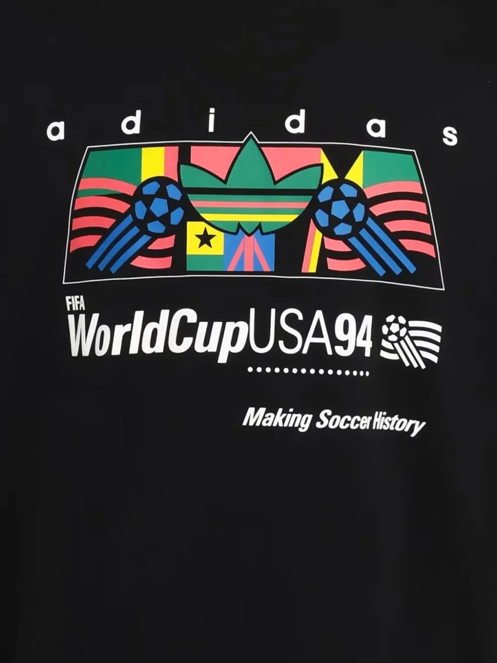 adidas Archive Africa 94 graphic-print T-shirt Zwart