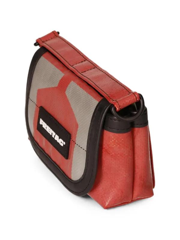 FREITAG Heinz zip-up Messenger Bag | レッド | FARFETCH JP