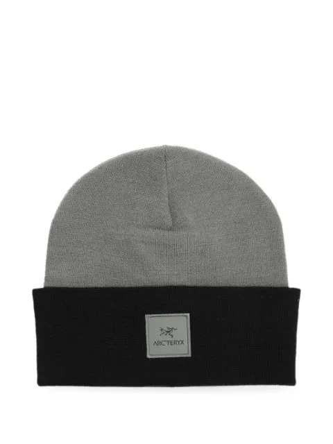 Arc'teryx logo-patch knitted beanie hat