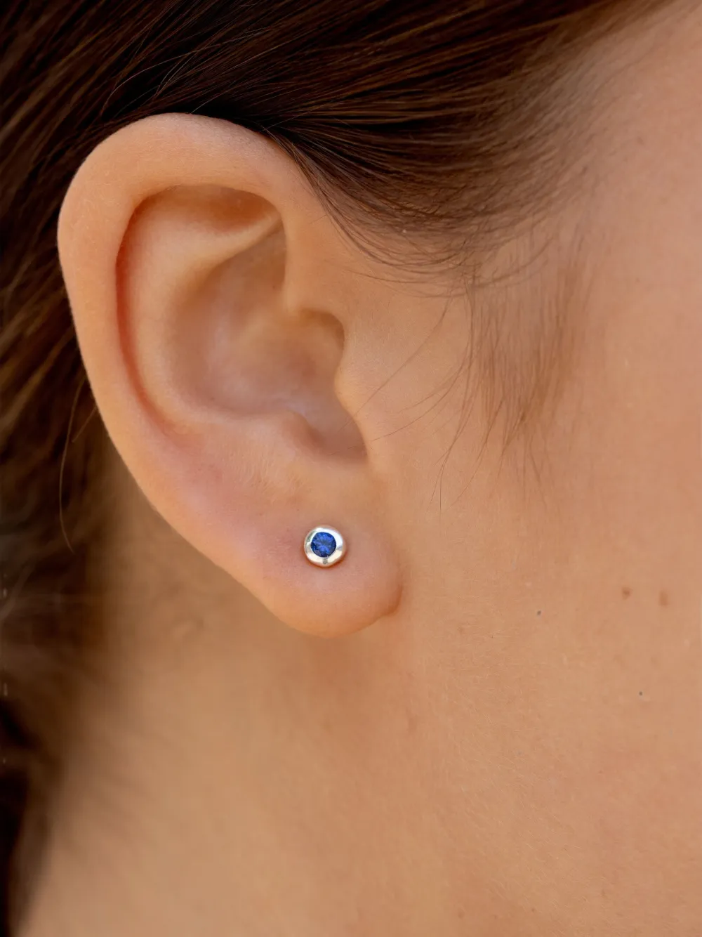 DOWER AND HALL sapphire earrings · OS