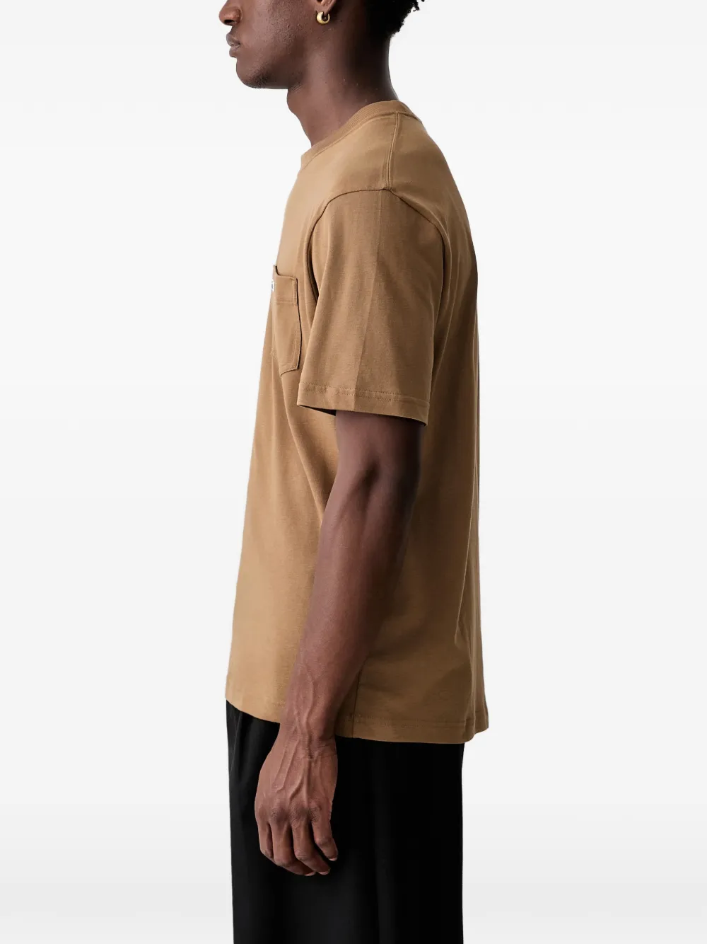Lacoste T-shirt met opgestikte zak Bruin