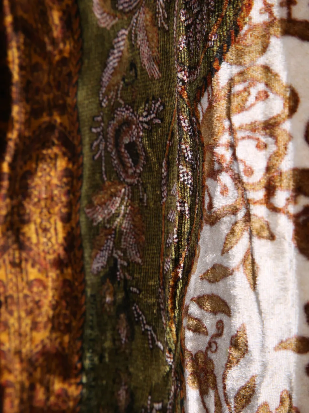 Pierre-Louis Mascia Sjaal met bloemenprint Bruin