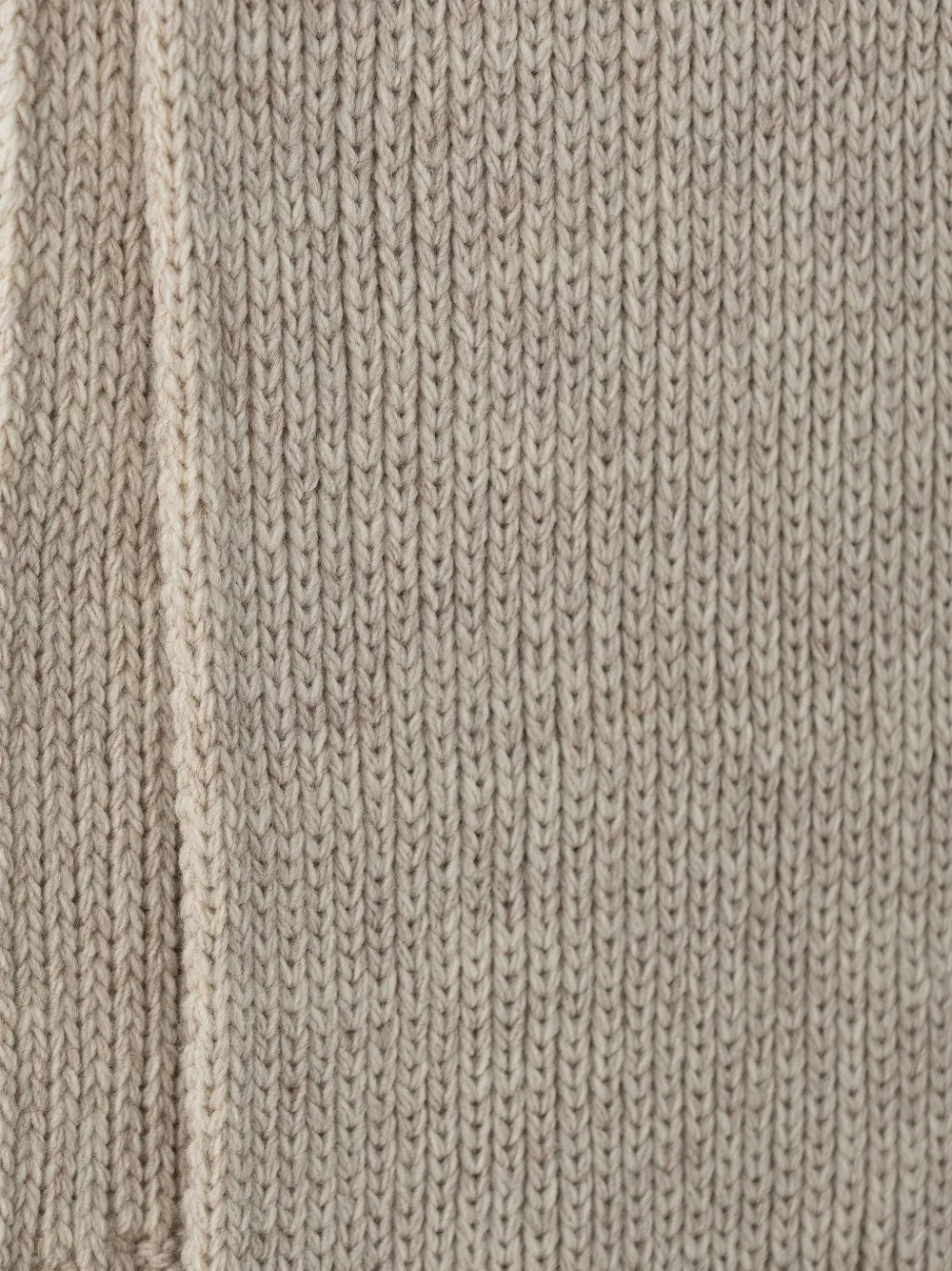 Karl Lagerfeld Kabelgebreide muts en sjaal met logo-plakkaat Beige