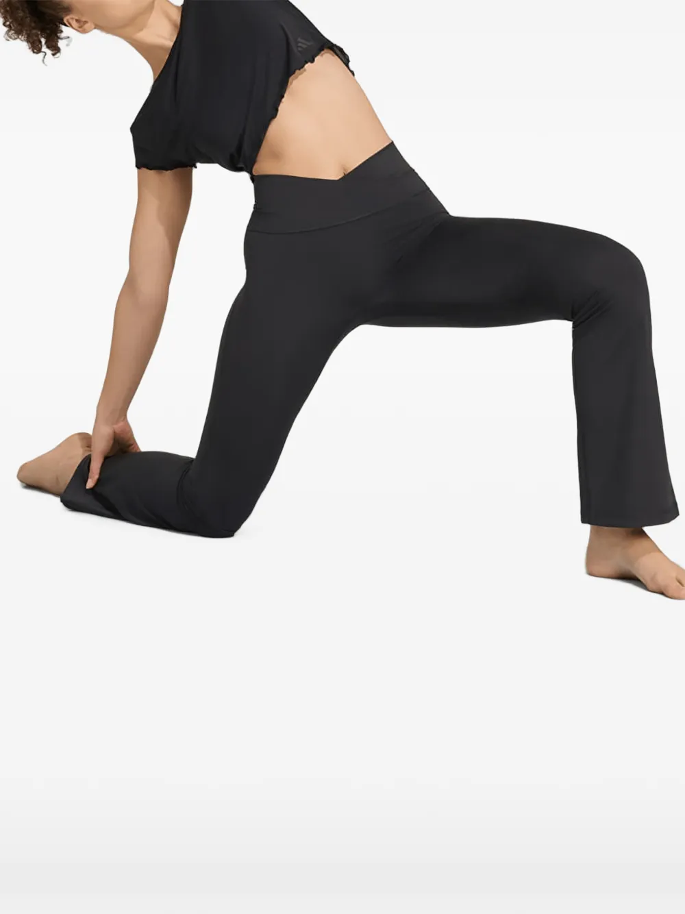 adidas All Me flare leggings Zwart
