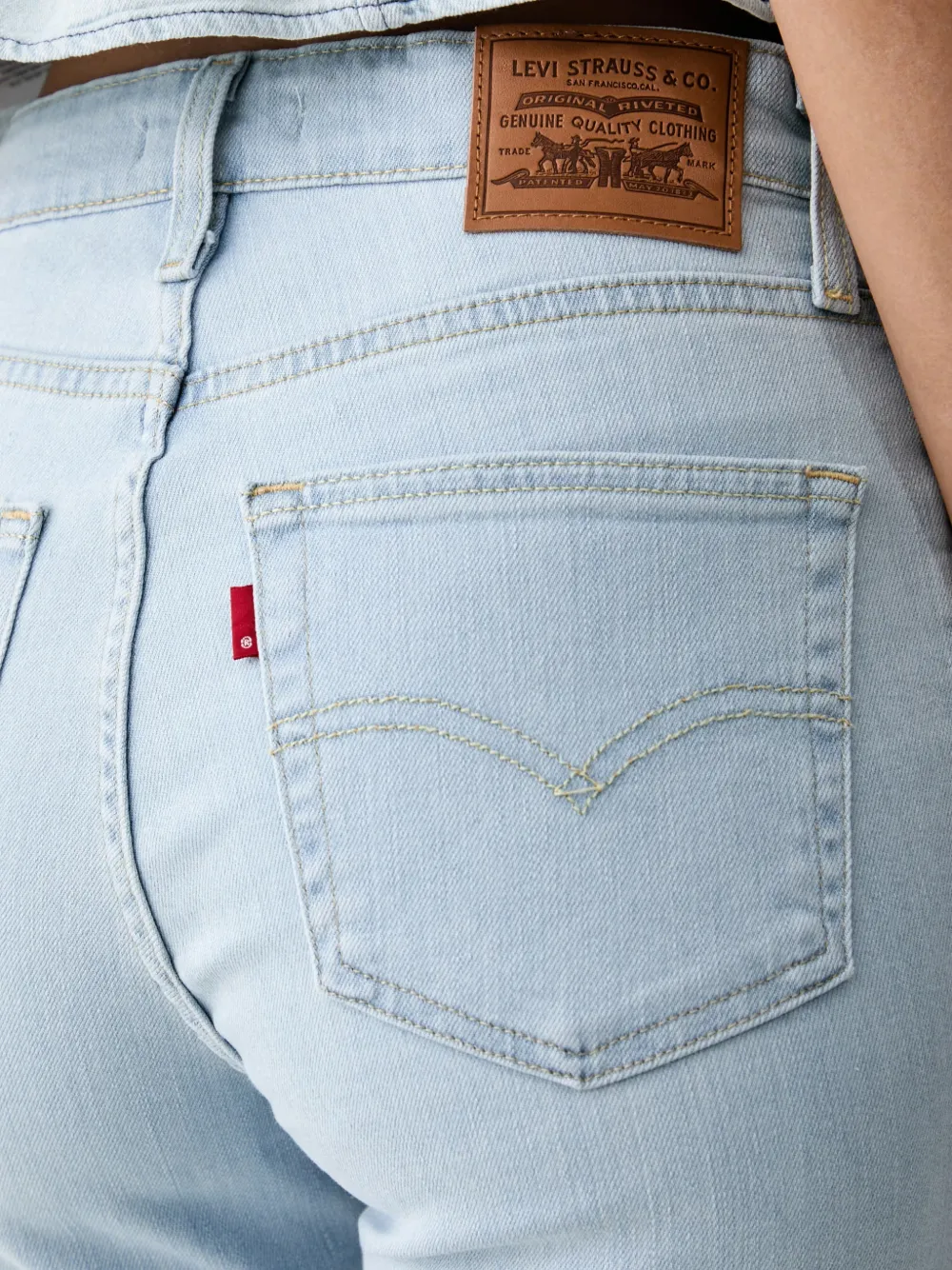 Levi's faded flared-leg jeans Blauw