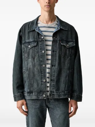 Levi's