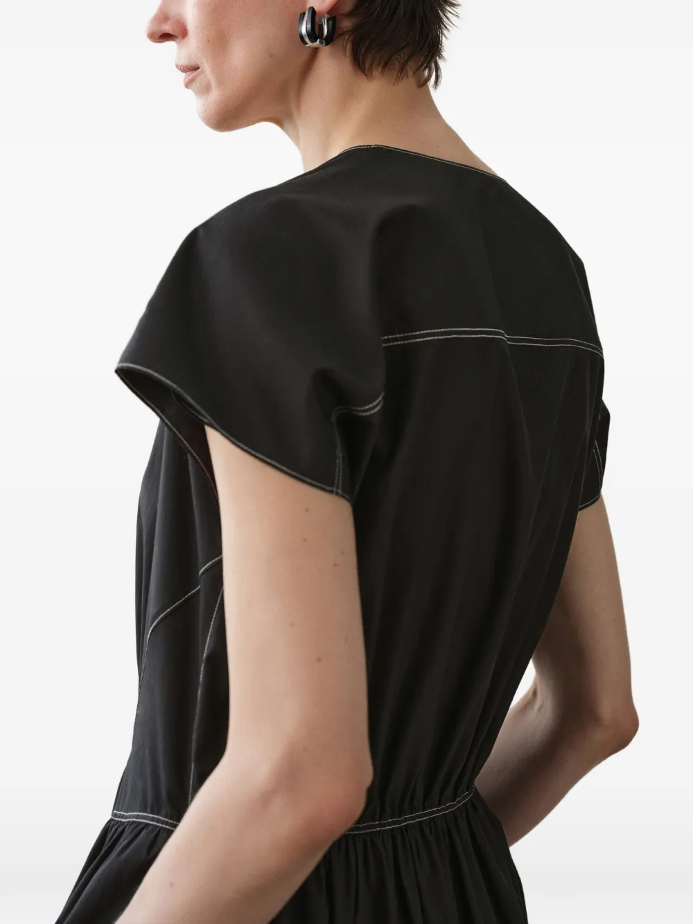 LESS Mouwloze maxi-jurk met contrasterend stiksel Zwart
