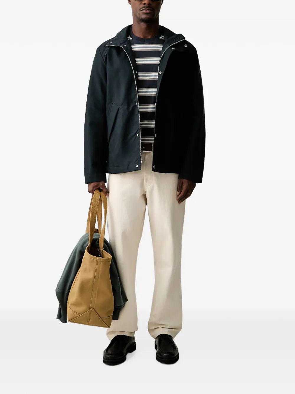 Marc O'Polo Jack met raglan mouwen en hoge hals Zwart