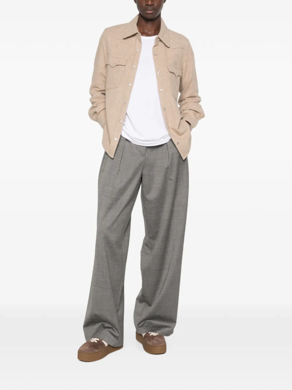 kujten Lumber blouse met knopen Beige