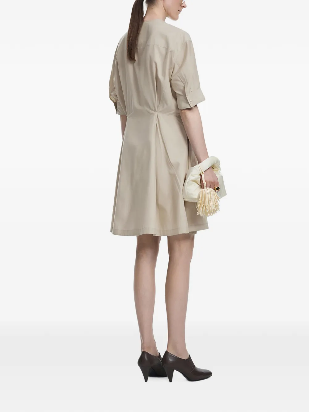 JNBY mini-jurk met korte mouwen en gedrapeerde taille Beige