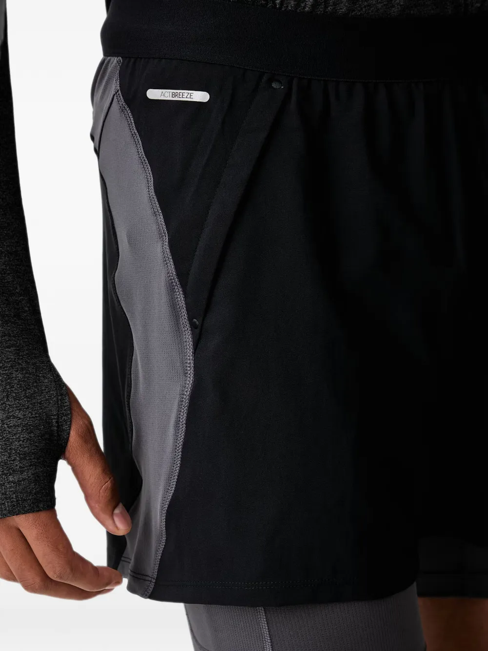ASICS Road layered shorts Zwart