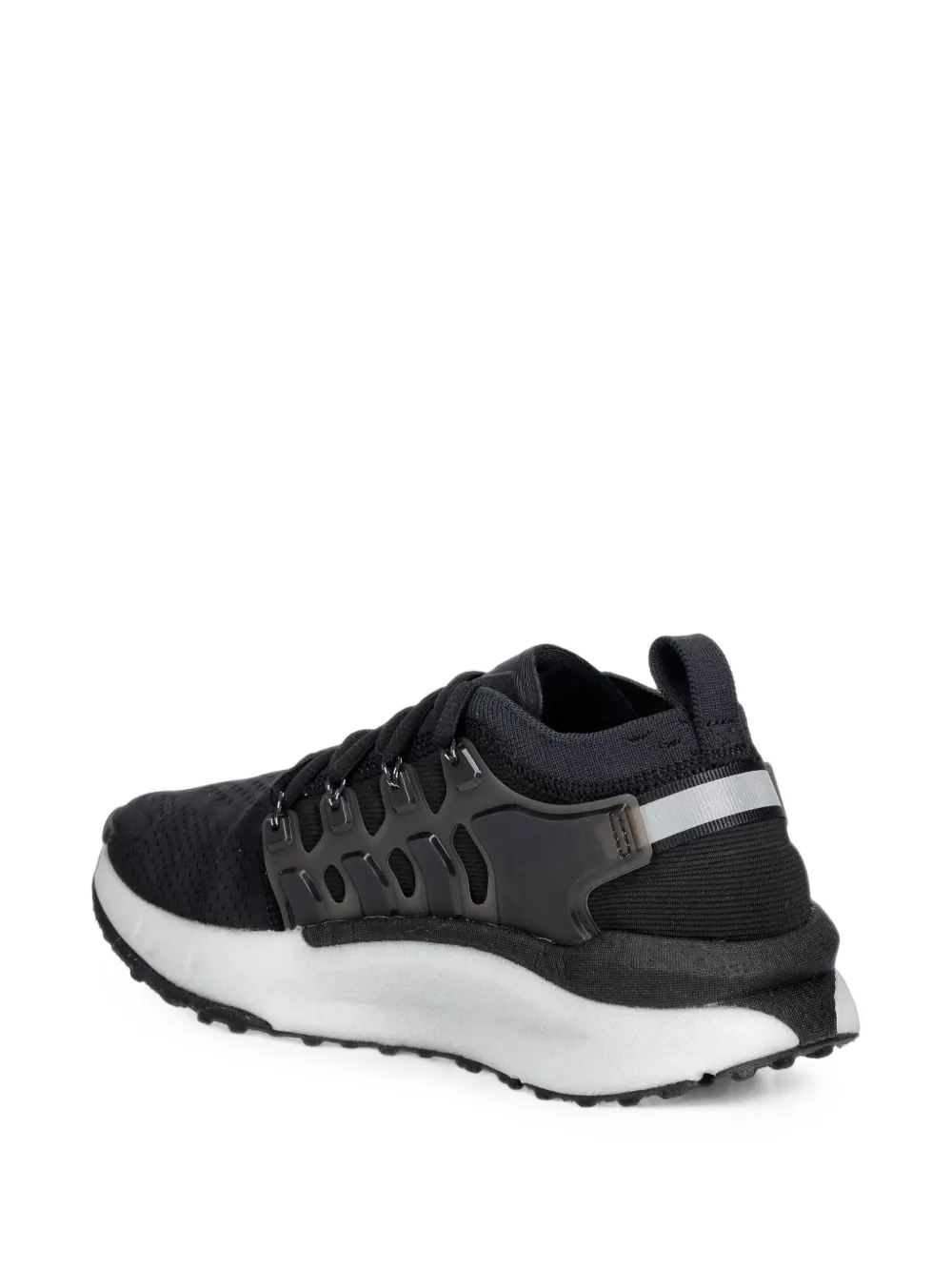 Under Armour Phantom X low-top sneakers met vlakken en kooidetail Zwart