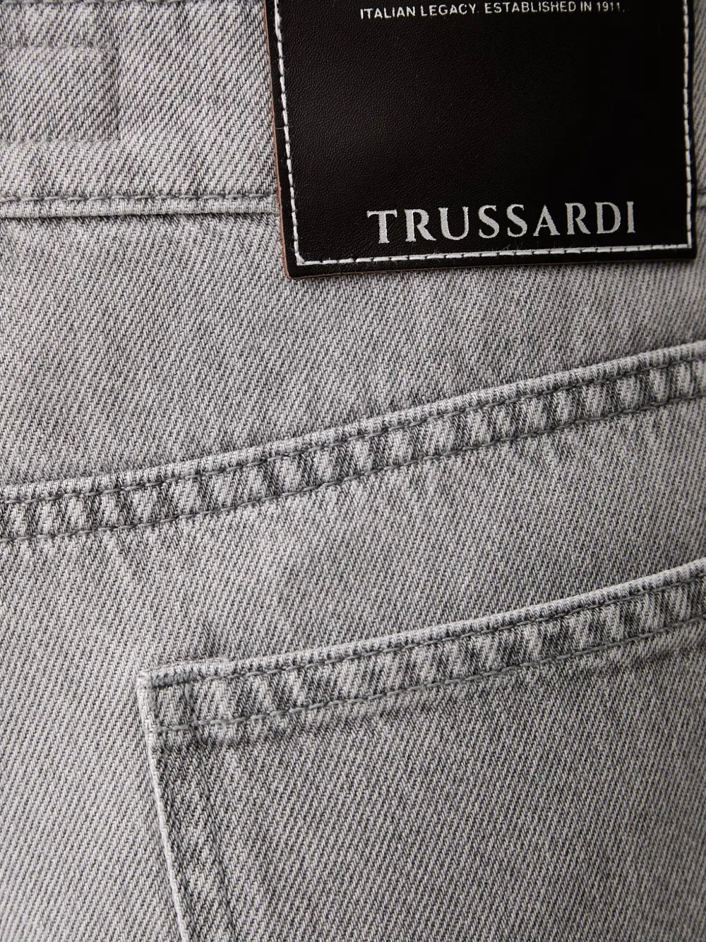 Trussardi 190 straight jeans Grijs