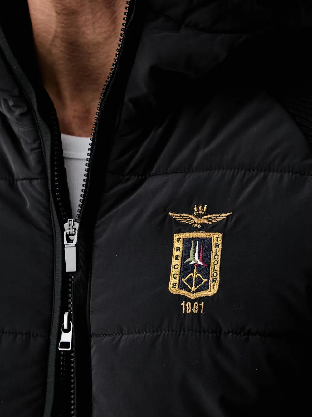 Aeronautica Militare Gewatteerd jack met gebreide mouwen Zwart