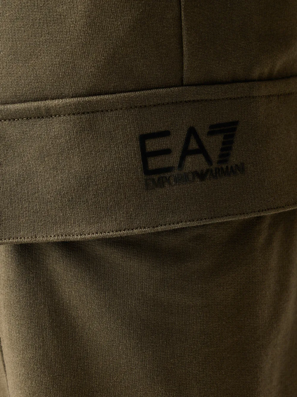 Ea7 Emporio Armani logo-print cargo track pants Groen