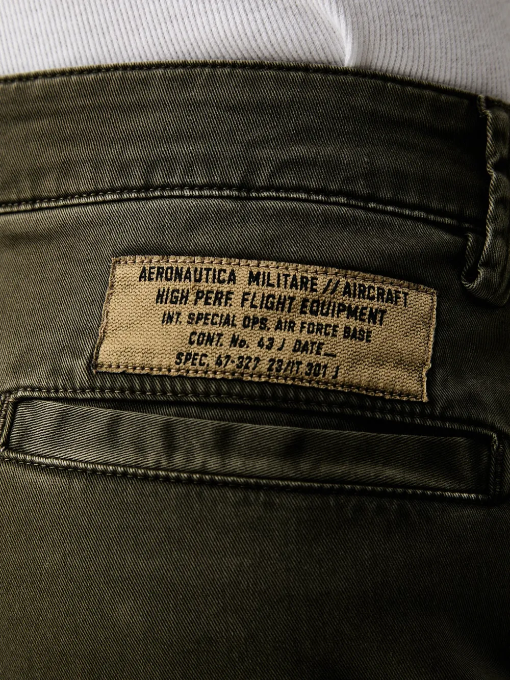 Aeronautica Militare Straight broek met logopatch Groen