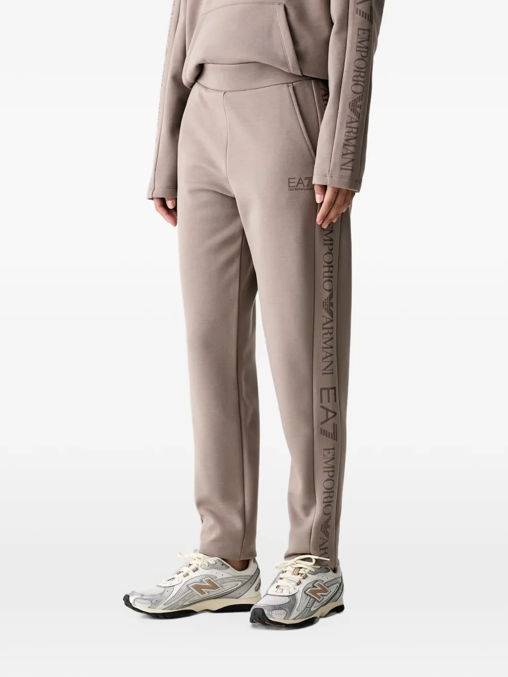 Ea7 Emporio Armani Trainingspak met logoprint Beige