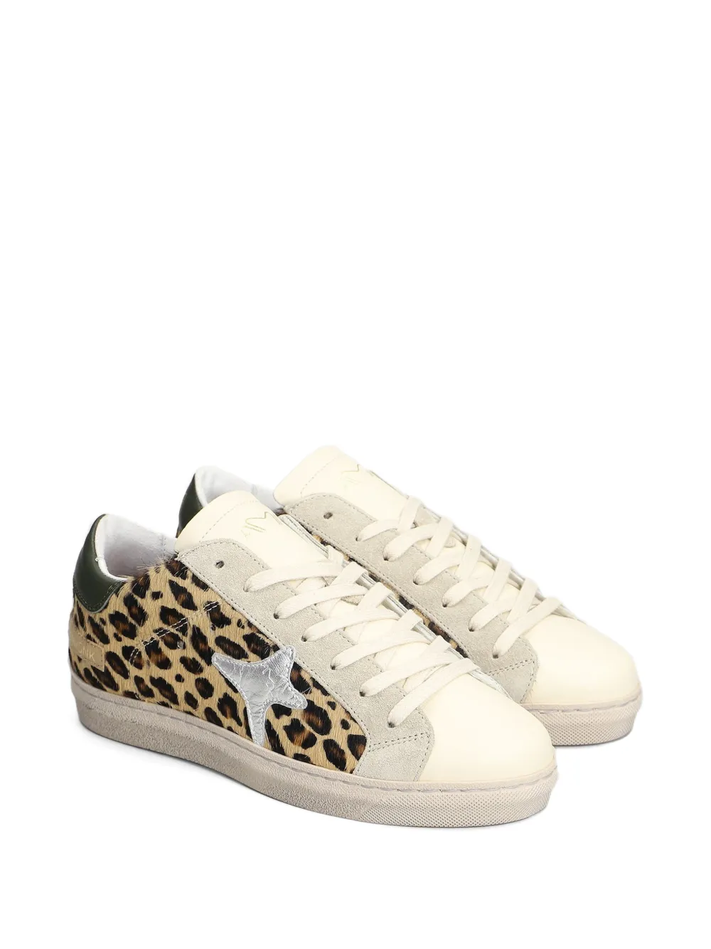 Ama Brand Sneakers met luipaardprint en sterpatch Beige