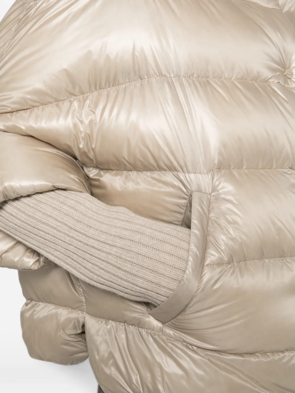 Herno Gewatteerde jas met hoge hals Beige