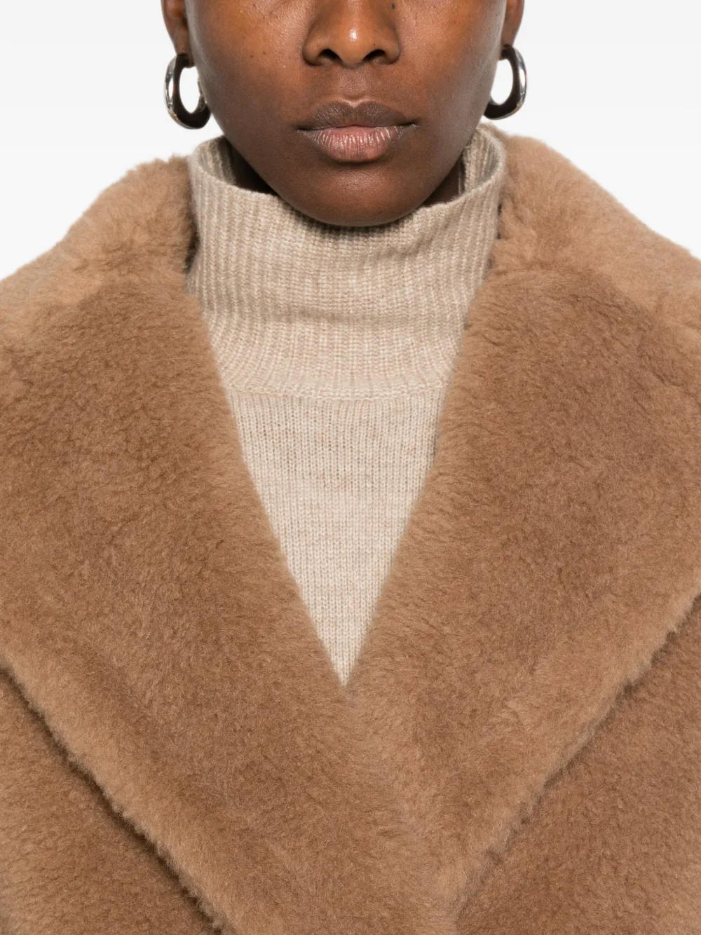 Max Mara Mantel met dubbele rij knopen Bruin