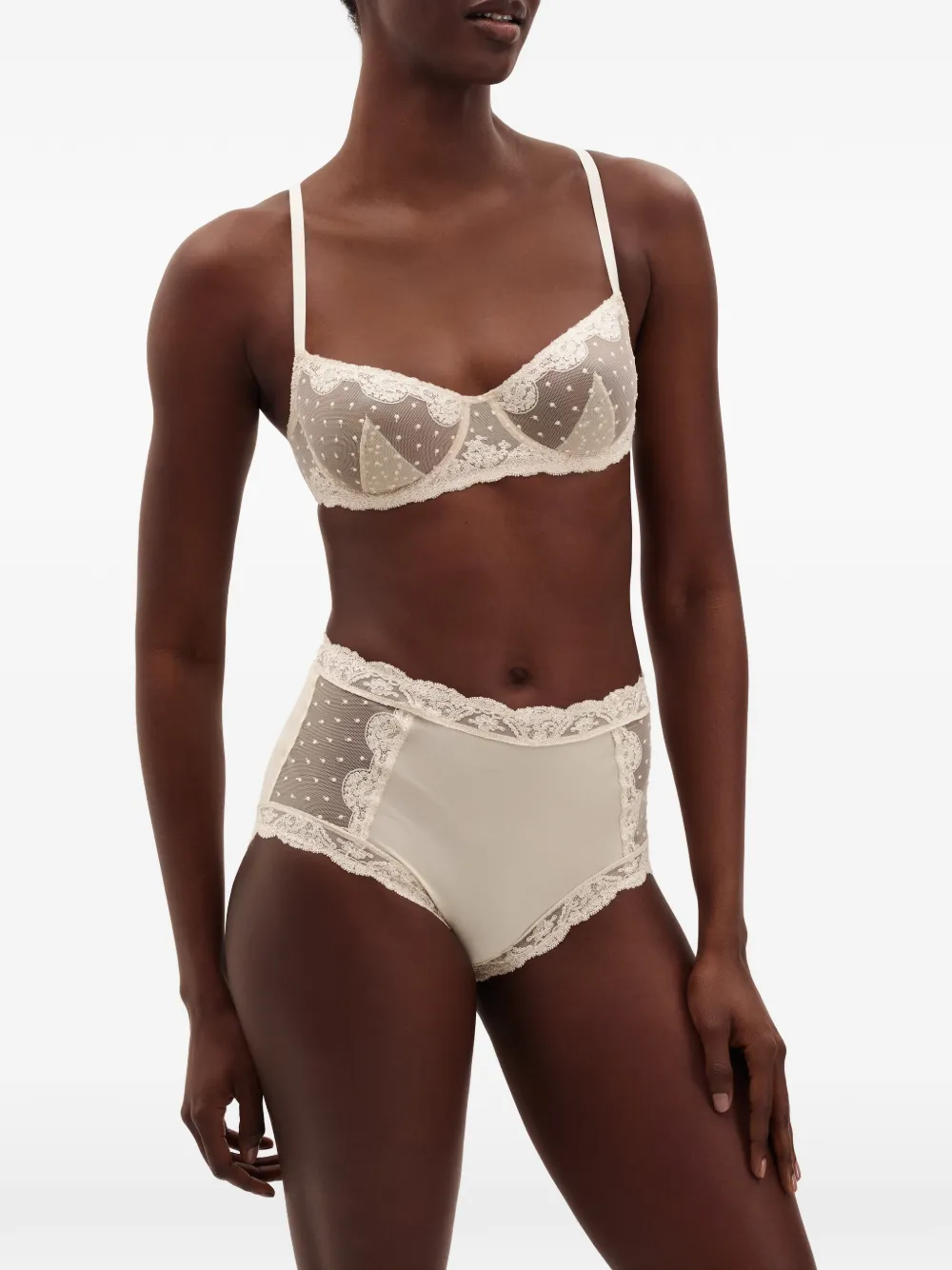 ERES Justesse slip met kanten afwerking Beige