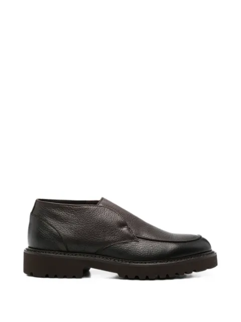 Doucal's grained leather boots