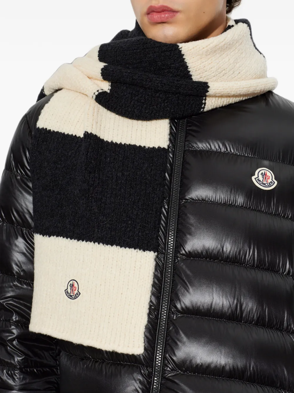Moncler Sjaal met logopatch Zwart