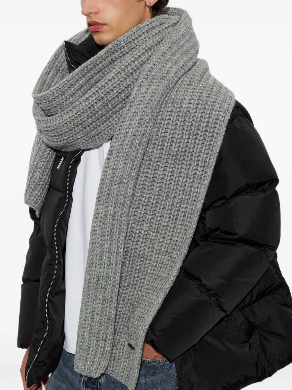 DSQUARED2 Geribbelde sjaal met logoplakkaat Grijs