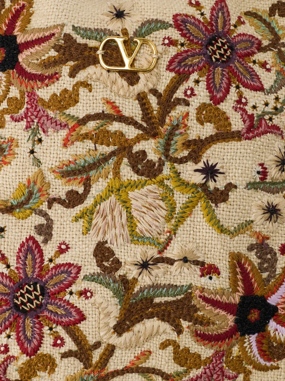 Valentino Garavani VLogo-plaque embroidered bucket bag Beige