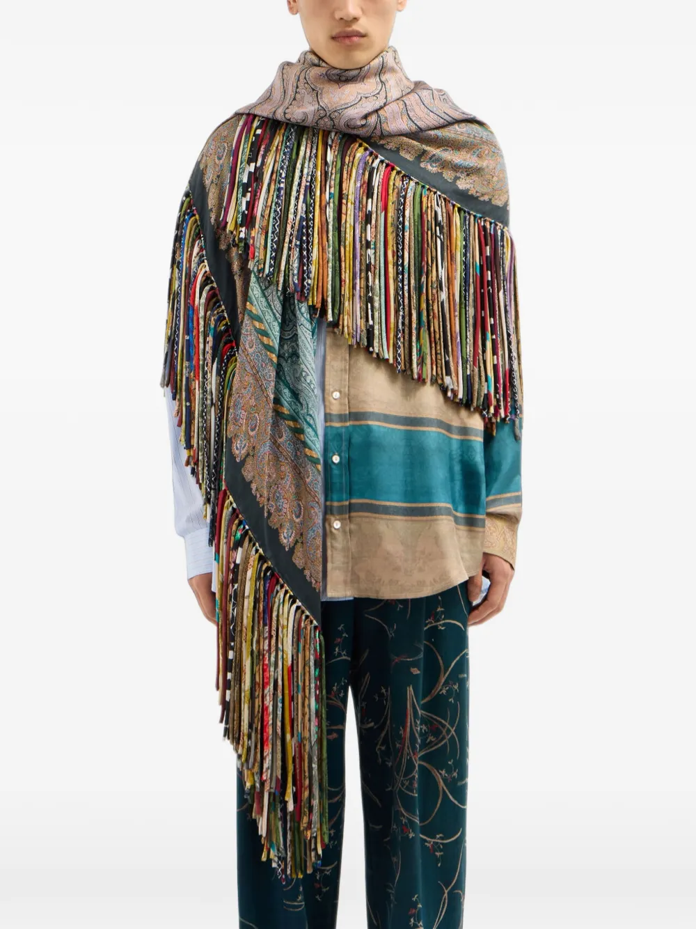 Pierre-Louis Mascia Aloeuw sjaal met paisley-patroon en franje Beige