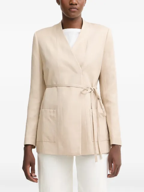 Sisley blazer cruzado con cinturón