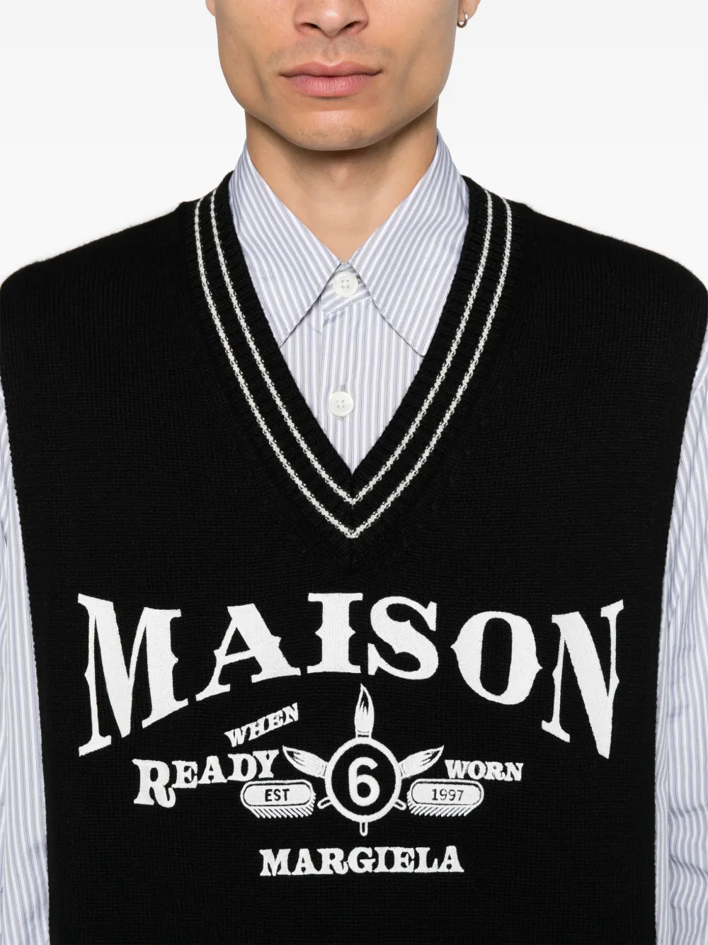 MM6 Maison Margiela Bodywarmer met geborduurd logo en V-hals Zwart