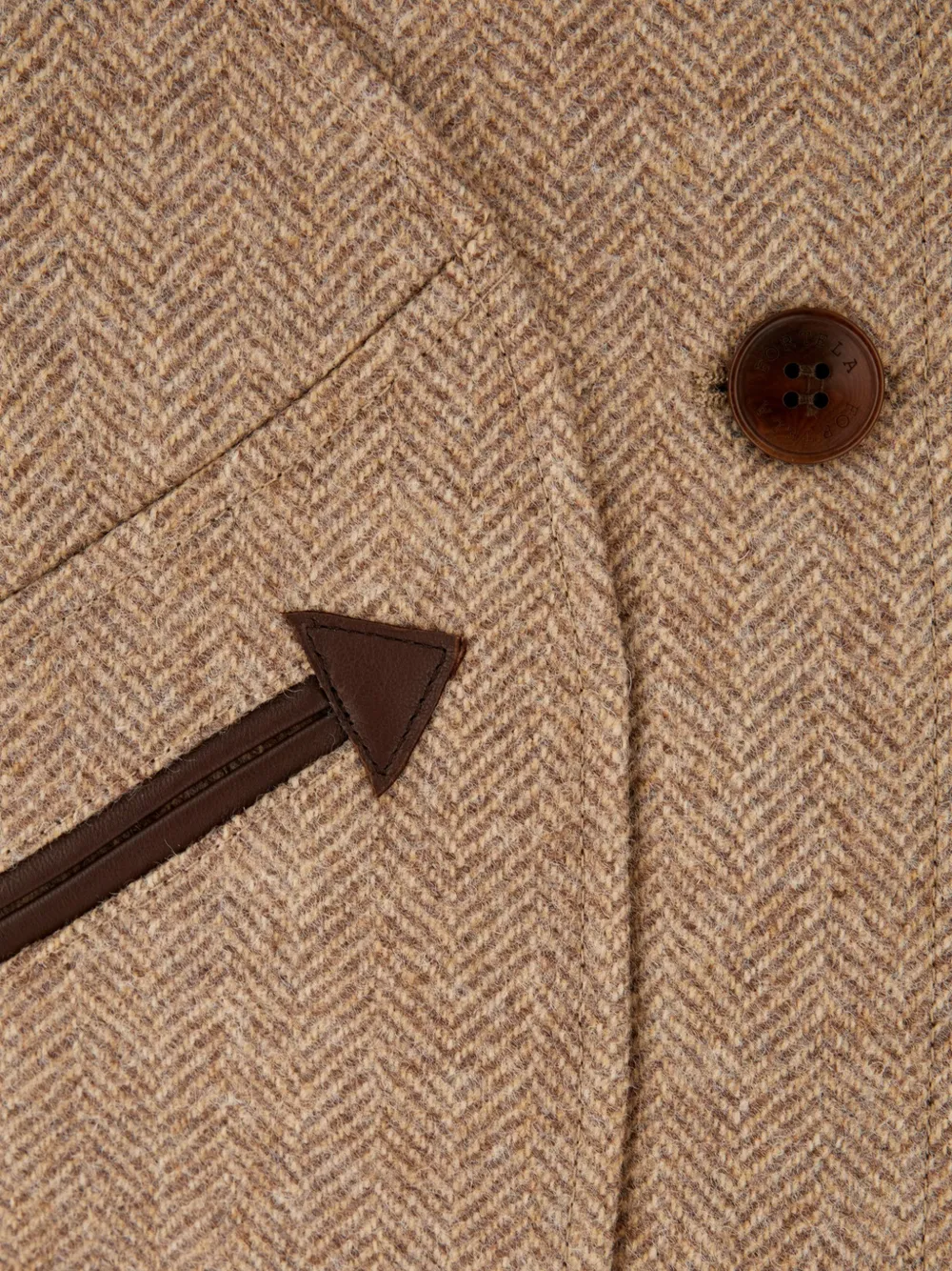 Fortela Herringbone-pattern Corduroy-collar Blazer in Neutrals, view 3