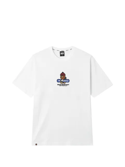 FINGERCROXX Mini Bigfoot t-shirt