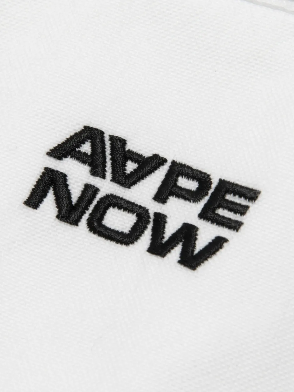 AAPE BY *A BATHING APE Aapenow overhemd met Moonface-patch en knopen Wit