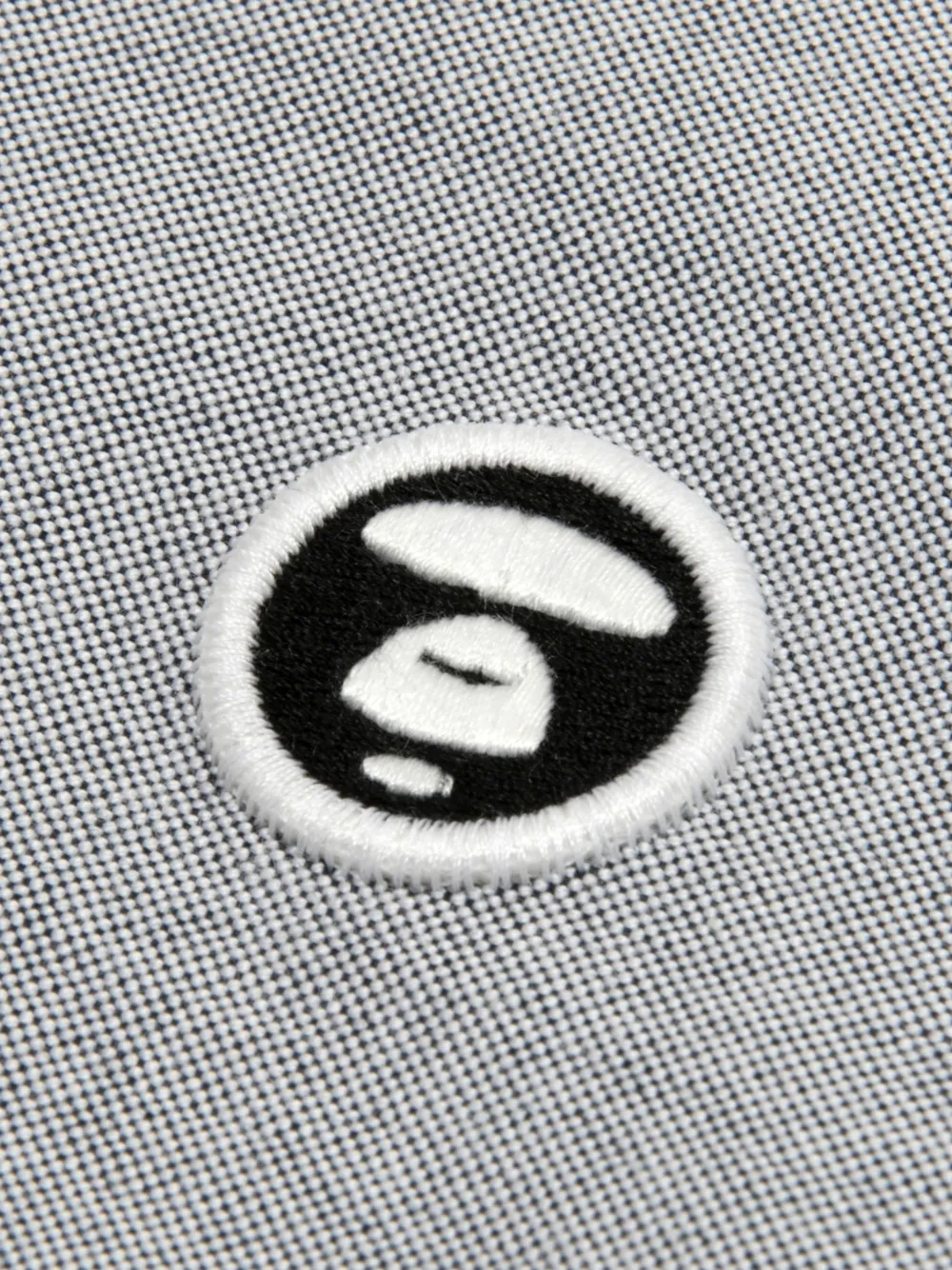 AAPE BY *A BATHING APE Button-down overhemd met Moonface-patch Grijs