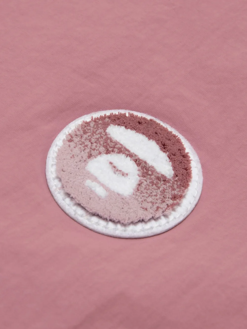 AAPE BY *A BATHING APE AAPENOW jack met logopatch en afwerking Roze
