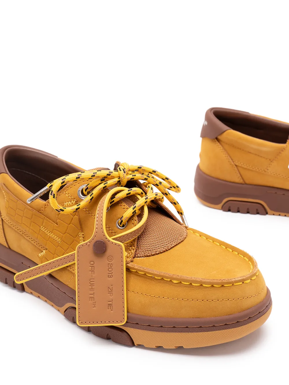 Off-White Arrow-embellishment sneakers Geel